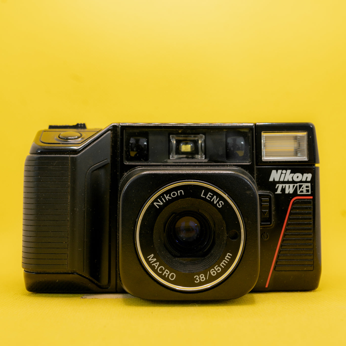 Nikon L-35TW - Câmera Compacta Zoom 35mm Filme · imagem principal