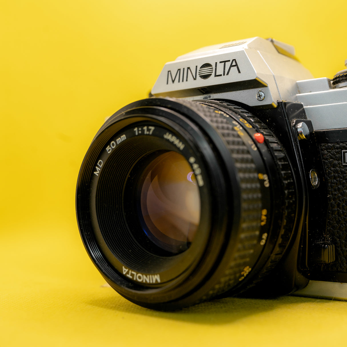 Minolta X300 + MD 50mm 2.0 - SLR 35mm Film Camera