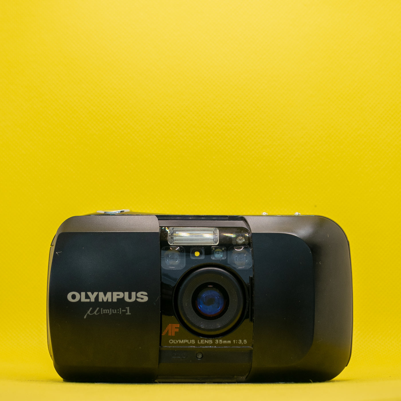 Olympus MJU I - Câmera Compacta Clássica de 35mm · imagem principal