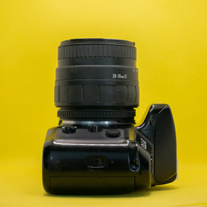 Nikon F70 - 35mm SLR Film Camera