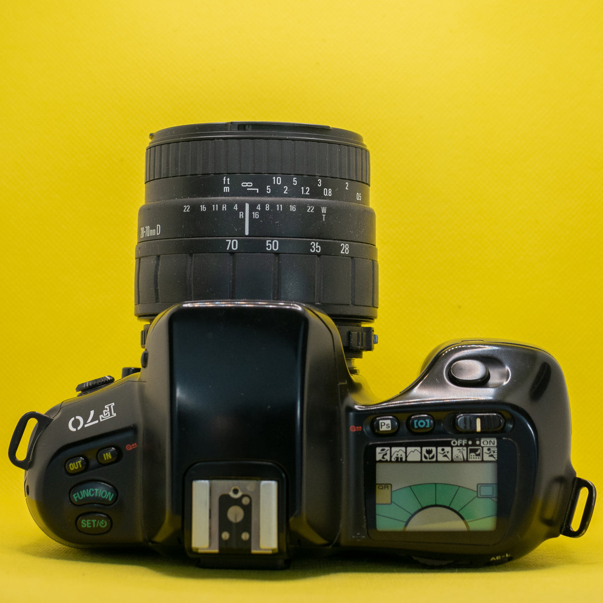 Nikon F70 - 35mm SLR Film Camera